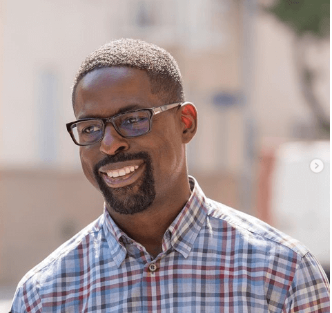 Sterling K. Brown : ” Lorsque je regarde : « This is Us”, je pleure comme les téléspectateurs.”